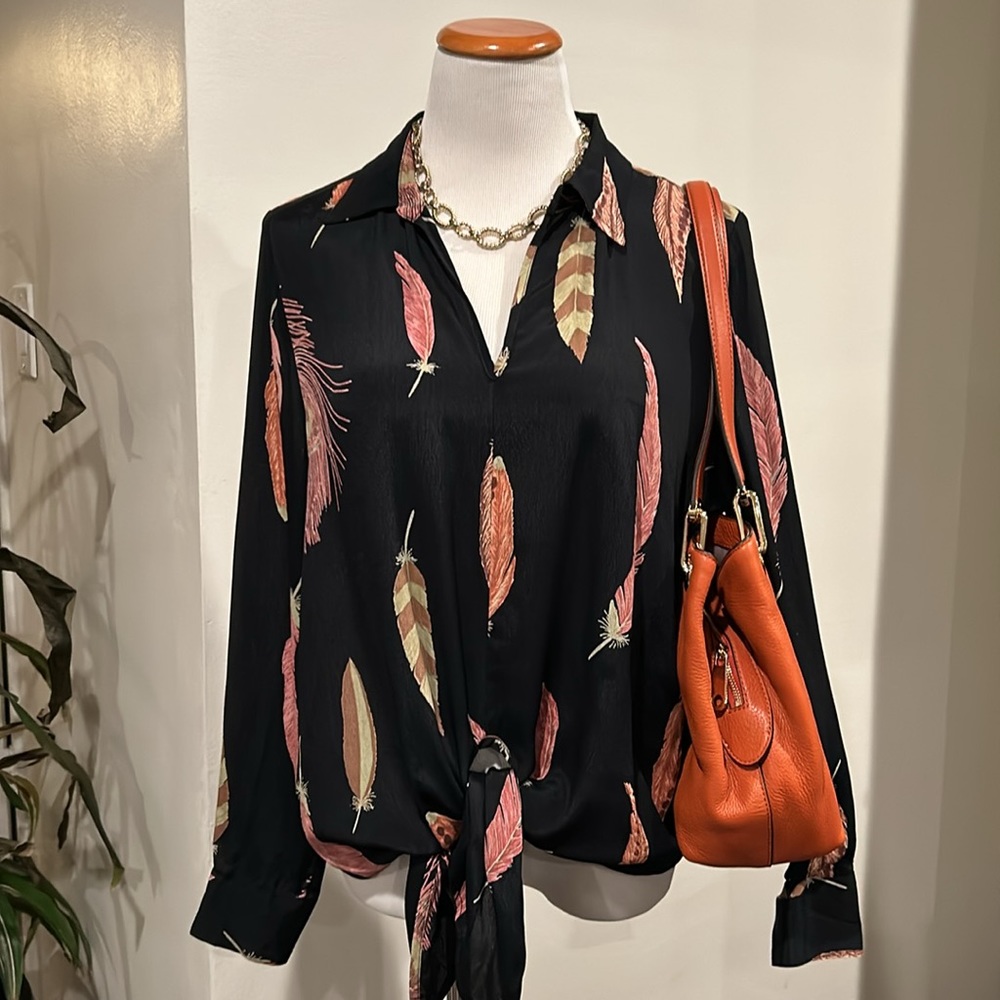 Leaf Print Long Sleeve Blouse by Karen Kane Size M NWT